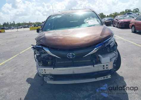2022 Toyota Sienna Xle z USA, uszkodzony, nr VIN 5TDYRKECXNS122926